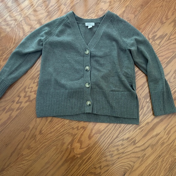 H&M Cardigan Size Small - Picture 2 of 11